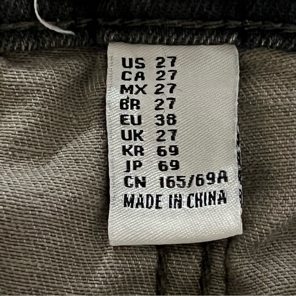 Forever 21 Women’s Skinny Jeans Sz-27 Camo Camouflage Distressed Denim - Picture 8 of 8